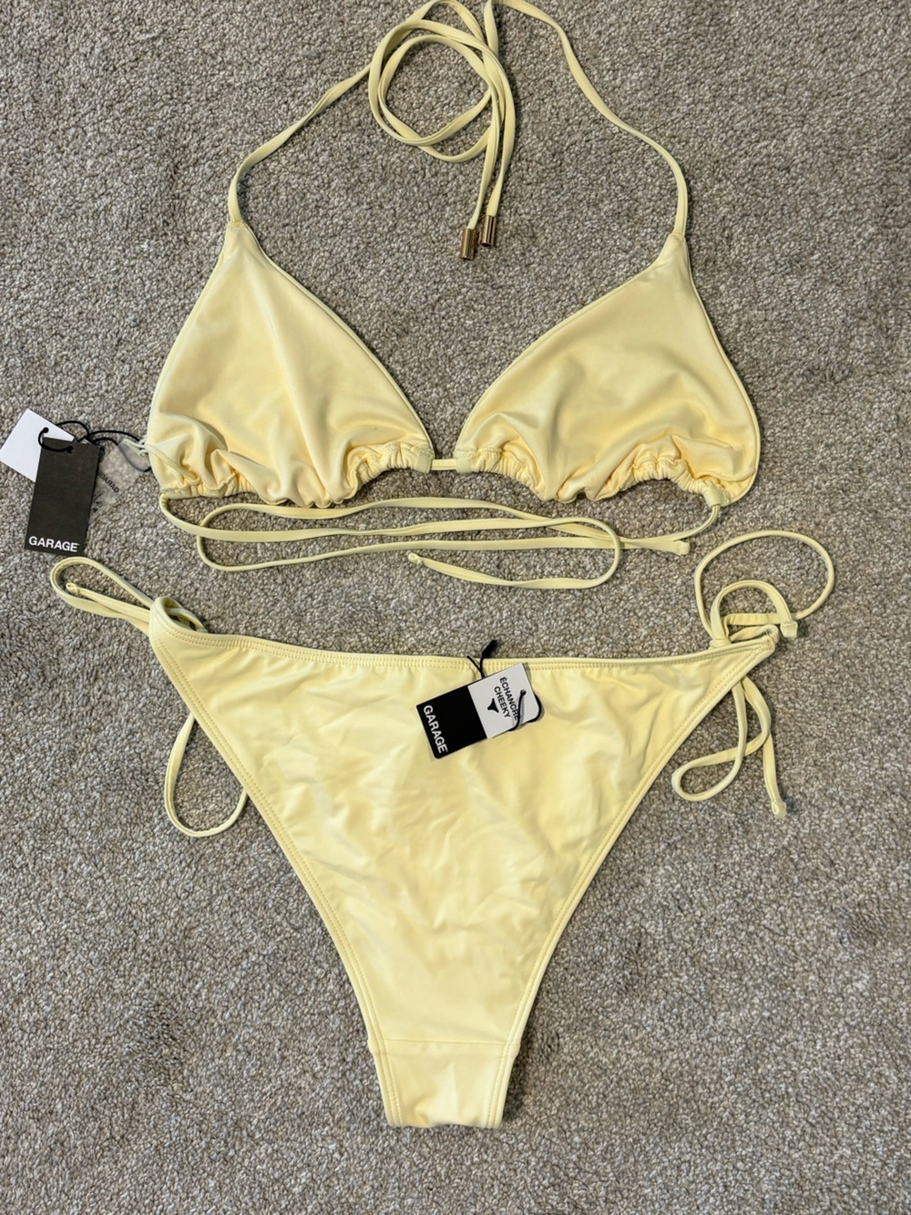 Garage Bikini Set - Picture 3 of 4